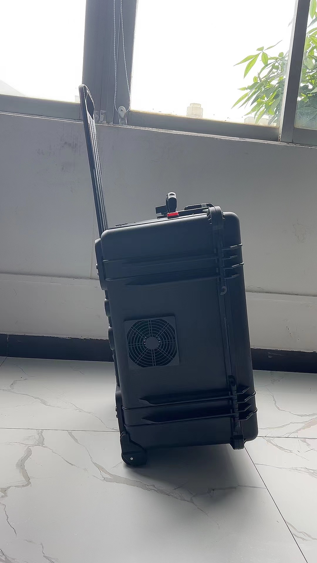 徐州手拉箱型移动通信干扰器